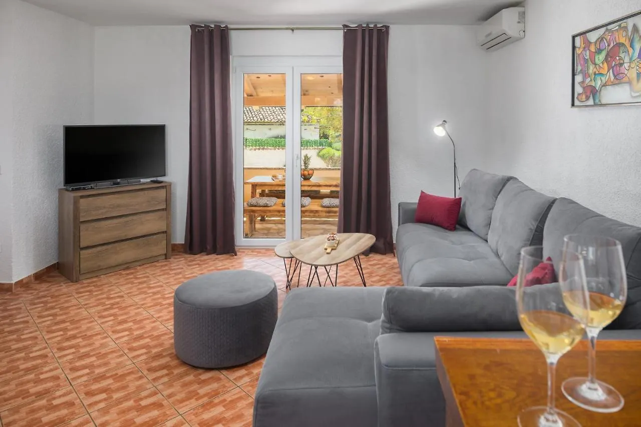 Casa Viktoria With Private Garden And Bbq Villa Kosinozici